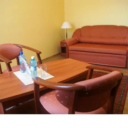Wald Hotel 3*