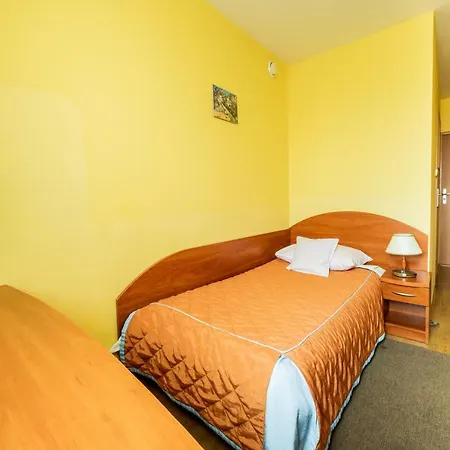 Wald 3* Varsó
